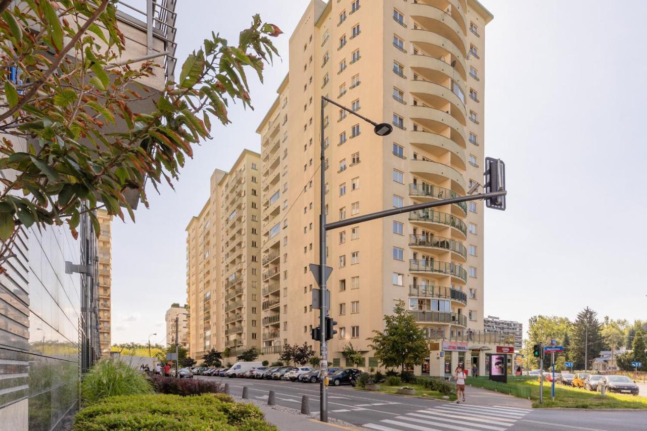 Metro Wilanowska Apartment With Parking By Noclegi Renters Βαρσοβία Εξωτερικό φωτογραφία